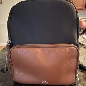 Freshly Picked Breast Pump Backpack